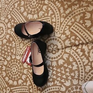 Girls Mary Jane shoes size 1